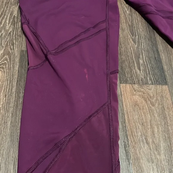 Victoria’s Secret leggings - Picture 6 of 7